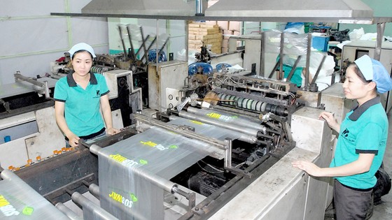 Gỡ rào cản phòng vệ thương mại ảnh 1