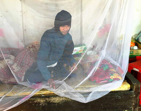 30 năm tâm thần, thêm mù đôi mắt ảnh 1