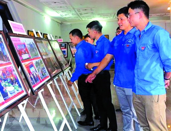 150 萬青年參加“越青牢記追隨胡伯伯步伐與遺囑”行程 ảnh 1