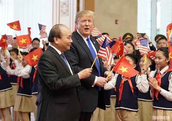 2019 年越南外交全面進取豐碩之年 ảnh 2
