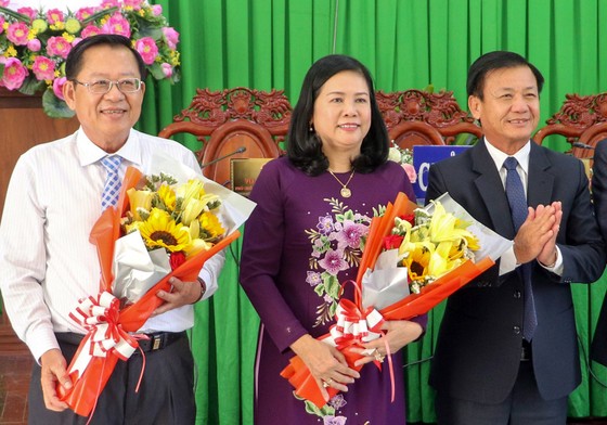 Cần Thơ miễn nhiệm 2 Giám đốc Sở ảnh 1