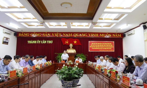 Ông Trần Thanh Mẫn làm việc tại Cần Thơ ảnh 1
