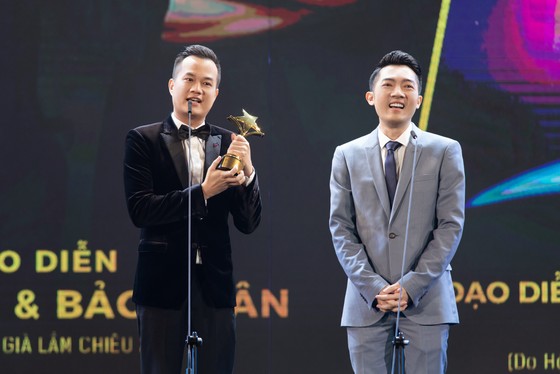 Phim Gái già lắm chiêu 2 'đại thắng' tại Ngôi sao xanh ảnh 1