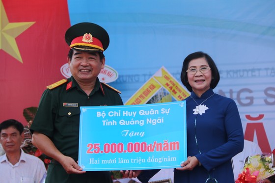 Gần 5 tỉ đồng ủng hộ Trung tâm Nuôi dạy trẻ khuyết tật Võ Hồng Sơn ảnh 11