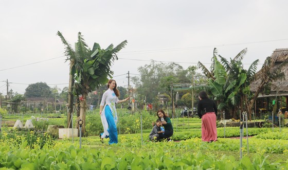 Tưng bừng lễ hội Cầu Bông Hội An ảnh 5