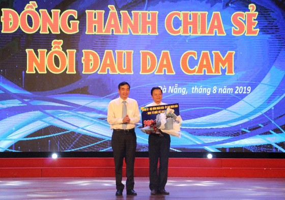 Đồng hành cùng nạn nhân chất độc da cam ảnh 2