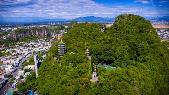 Quận Ngũ Hành Sơn chủ động nắm bắt và tận dụng thời cơ, vận hội để phát triển nhanh, bền vững ảnh 1