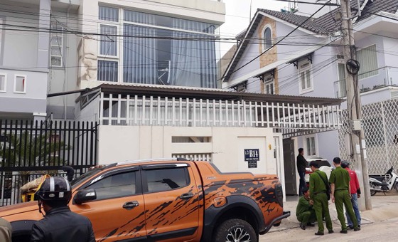 Phát hiện "kho" súng đạn của nhóm nghi phạm gây ra vụ nổ súng tại Đà Lạt ảnh 2