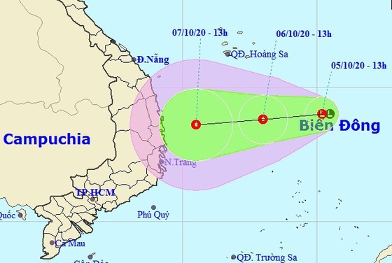 Sáng 6-10, UBND tỉnh Khánh Hòa đã có công văn khẩn về ứng phó với vùng áp thấp trên khu vực giữa biển Đông và dự báo ảnh hưởng trực tiếp đến các tỉnh Nam Trung bộ. ảnh 1