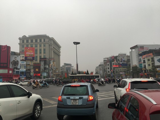 Miền Bắc đón lạnh, miền Nam nắng nóng 2-3 ngày nữa ảnh 1