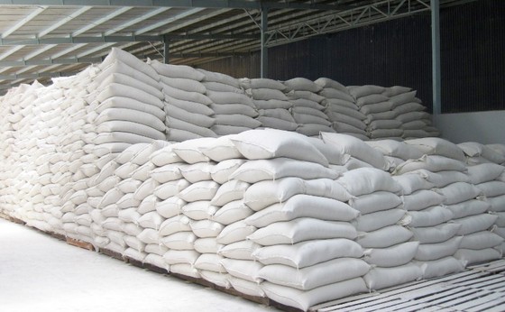 Điều tra các doanh nghiệp khai khống gạo để 'giữ chỗ' ảnh 2