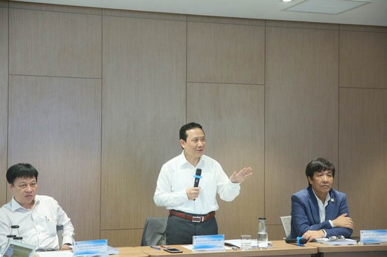 Các nhà khoa học bàn về nghiên cứu chủ trương, đường lối, cơ chế và chính sách phát triển kinh tế ảnh 1
