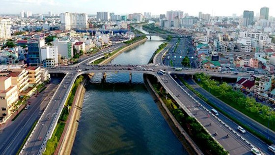 Tọa đàm “Phát triển đường thủy gắn với sản phẩm du lịch TPHCM“ ảnh 2