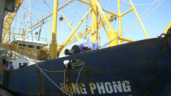 Quảng Ngãi: Ngư dân kiến nghị với bí thư tỉnh ủy về tàu vỏ thép ảnh 1