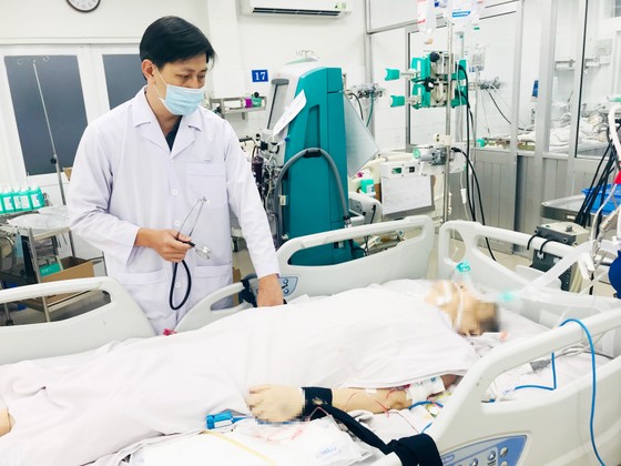 Xuyên tết vì người bệnh ảnh 2