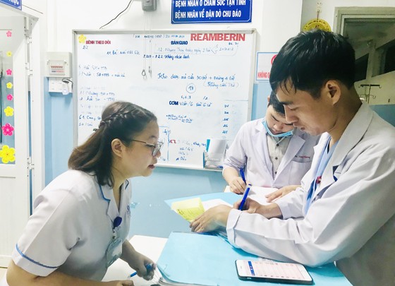 Xuyên tết vì người bệnh ảnh 3