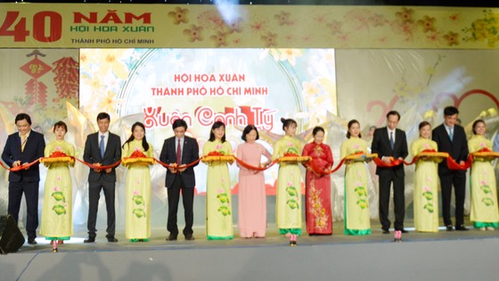 Lễ cắt băng khai mạc Hội Hoa xuân TPHCM Canh Tý 2020