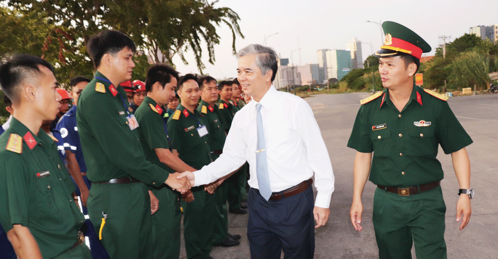 TPHCM: 1.500 pháo tầm cao, 30 dàn pháo tầm thấp, 10 dàn pháo hỏa thuật chờ bắn thời khắc giao thừa ảnh 2