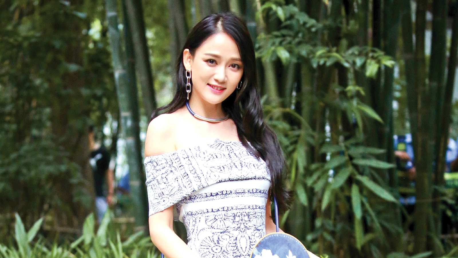 Trần Kiều Ân & bước chuyển mình ấn tượng từ nữ hoàng phim thần tượng sang bom tấn cổ trang ảnh 1