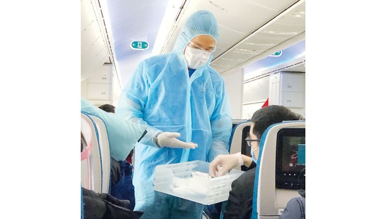 Tổ quốc không xa! ảnh 3