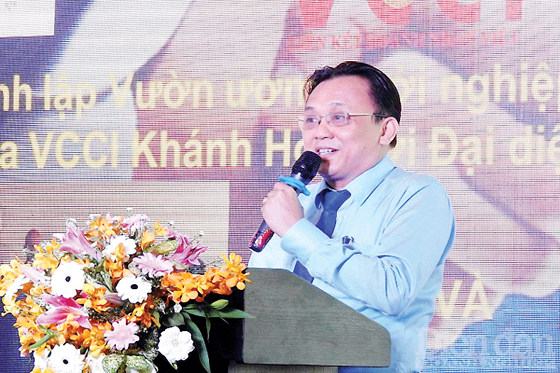Ông Lê Hữu Hoàng - Phó Chủ tịch UBND tỉnh Khánh Hòa: Tăng tốc hỗ trợ cho doanh nghiệp ảnh 1