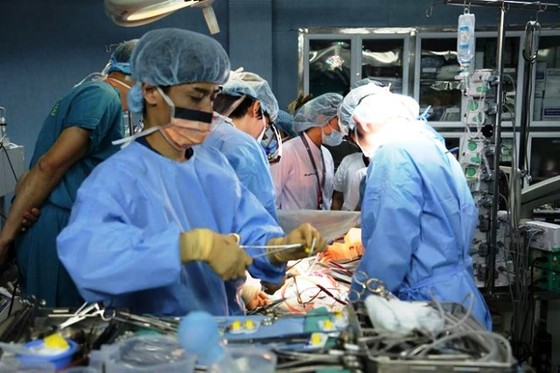 Nhiều “kỷ lục” về ghép tạng ở Việt Nam khiến thế giới thán phục ảnh 1