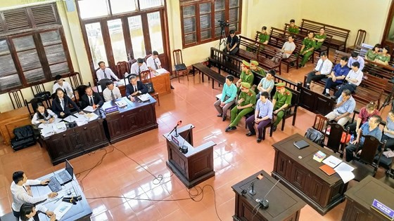 Bộ Y tế phản bác về trách nhiệm trong vụ án tai biến chạy thận ở Hòa Bình ảnh 1