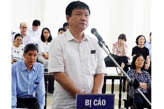 Bị cáo Đinh La Thăng tại phiên tòa phúc thẩm vụ án gây thiệt hại 800 tỷ  đồng tại PVN