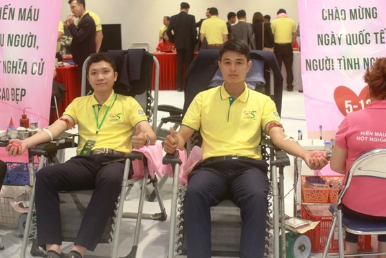 Sôi nổi các hoạt động hưởng ứng Ngày Quốc tế người tình nguyện ảnh 2