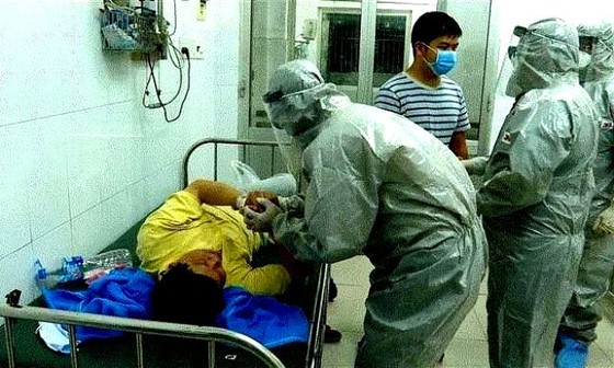 3 người Việt Nam nhiễm nCOv đều về nước trên cùng chuyến bay từ ngày 17-1 ảnh 1