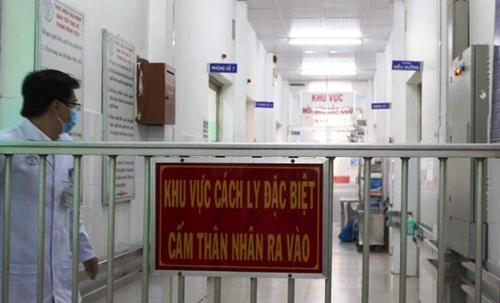 Sáng 3-4, số ca mắc Covid-19 tăng lên 233, thêm 6 người khỏi bệnh