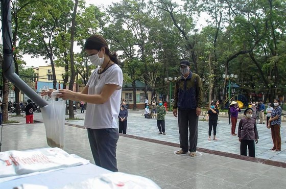 Ban Chỉ đạo Quốc gia kiến nghị kéo dài cách ly xã hội thêm ít nhất một tuần ảnh 2