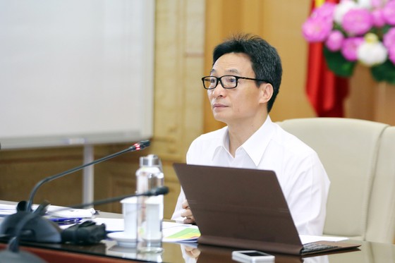 Đề xuất TPHCM ra khỏi nhóm nguy cơ cao, Hà Nội tiếp tục cách ly tới hết 30-4 ảnh 1