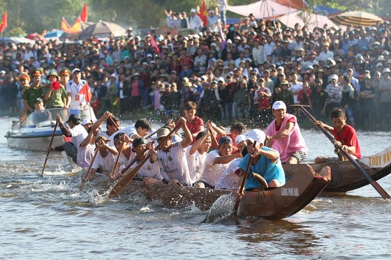 Sôi nổi hội đua trải đầu xuân ảnh 2