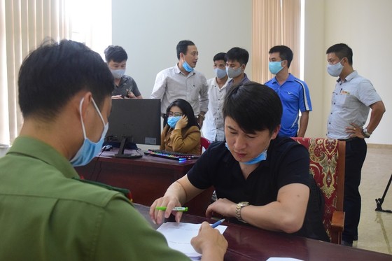 Phát hiện nhóm người Trung Quốc đánh bạc hơn 35 tỷ đồng tại Huế ảnh 2