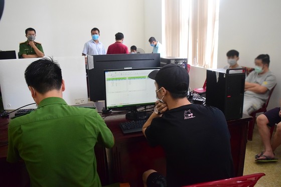 Phát hiện nhóm người Trung Quốc đánh bạc hơn 35 tỷ đồng tại Huế ảnh 3