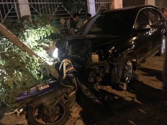 Phó Công an thị xã Đồng Xoài lái xe gây tai nạn ảnh 1