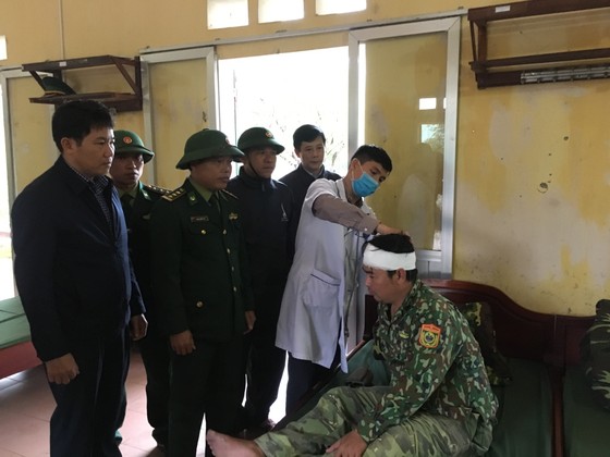Tàu chở 2.975 tấn đá vôi gặp nạn trên biển Hà Tĩnh ảnh 2