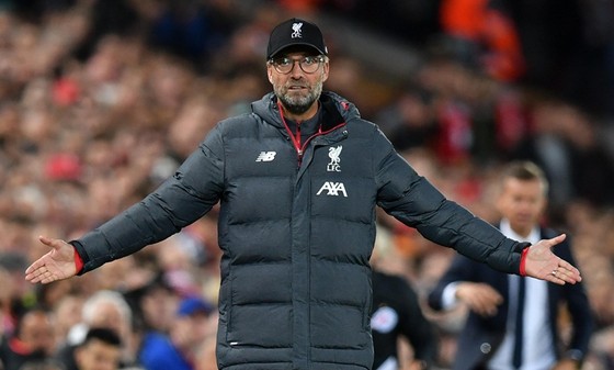 Hoang phí 3 bàn dẫn trước, Liverpool suýt nhận bài học cay đắng ảnh 1
