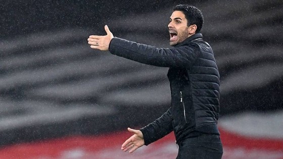 Arsenal thua sốc trên sân nhà, HLV Arteta nhận trách nhiệm ảnh 1