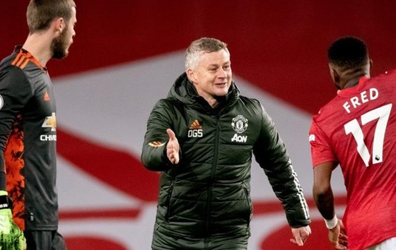 HLV Ole Gunnar Solskjaer vẫn duy trì sự tự tin lớn tại Premier League. Ảnh: Getty Images  