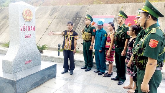 Biên cương bình yên ảnh 1