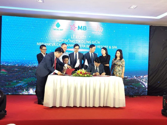  Tập đoàn Crystal Bay và MBBank tài trợ vốn dự án 5 sao Cam Ranh Riviera Beach Resort & Spa ảnh 2