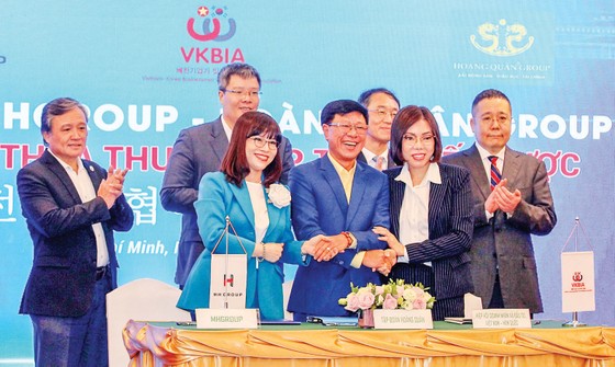Kiều hối về TPHCM trong 9 tháng đạt khoảng 4 tỷ USD ảnh 1
