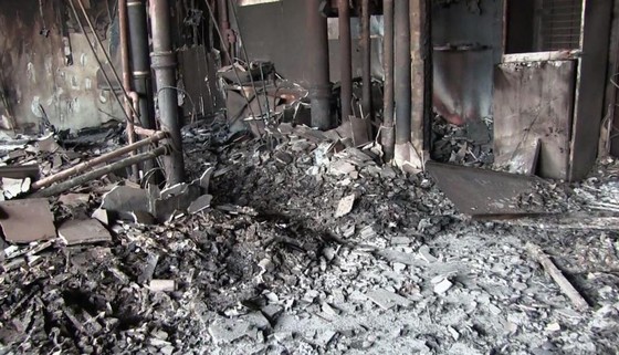 Những hình ảnh đầu tiên bên trong tòa nhà Grenfell Tower ảnh 4
