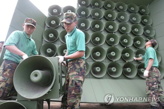 Hàn Quốc ngừng phát thanh tuyên truyền dọc biên giới với Triều Tiên ảnh 1