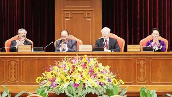 Khai mạc trọng thể Hội nghị lần thứ 10 Ban Chấp hành Trung ương Đảng Khóa XII ảnh 1