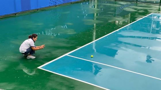 Quần vợt SEA Games cuống cuồng vì bão Kammuri ảnh 1