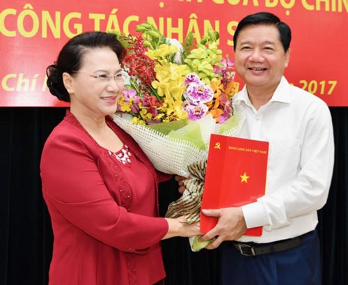 Ông Nguyễn Thiện Nhân nhận quyết định làm Bí thư Thành ủy TPHCM ảnh 2