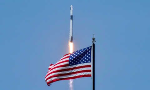 Tổng thống Trump chứng kiến Space X phóng phi thuyền đưa phi hành gia lên quỹ đạo ảnh 3